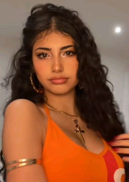 Sarahli Hadjih photo