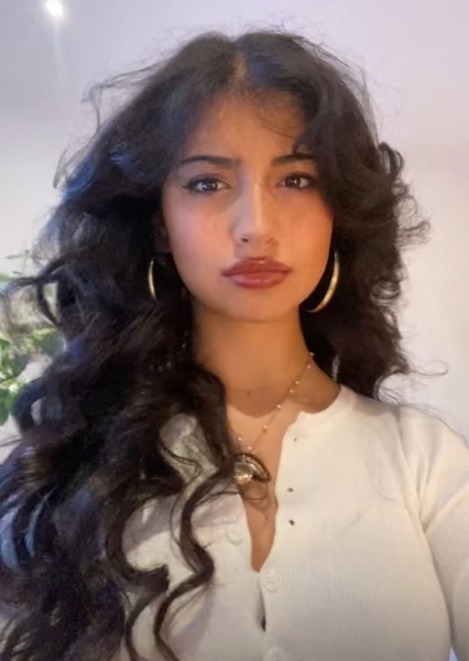 Sarahli Hadjih photo