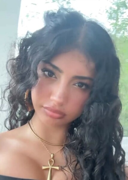 Sarahli Hadjih photo