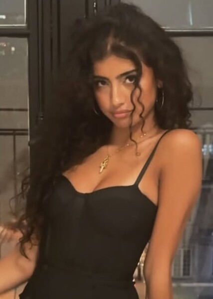 Sarahli Hadjih photo
