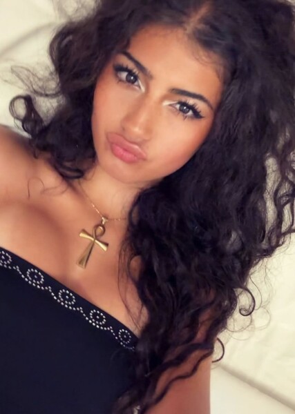 Sarahli Hadjih photo