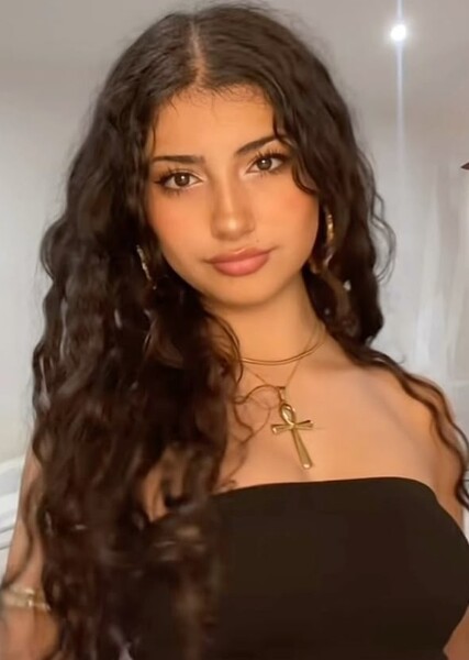 Sarahli Hadjih photo