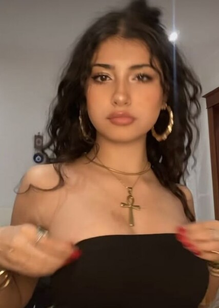 Sarahli Hadjih photo