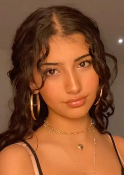Sarahli Hadjih