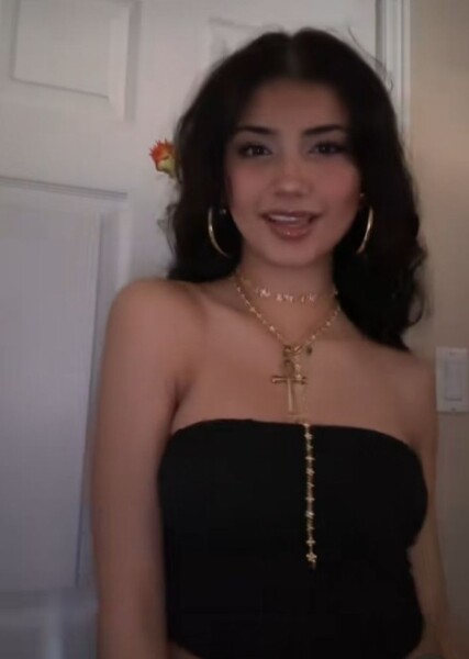 Sarahli Hadjih photo