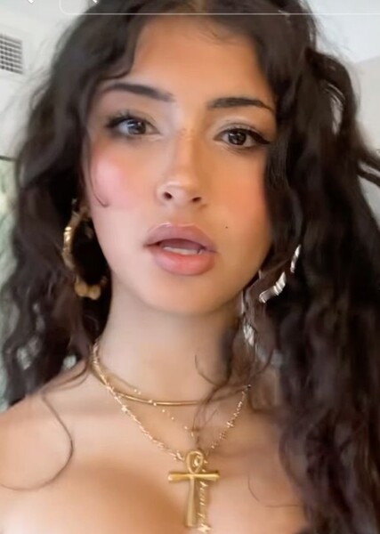 Sarahli Hadjih photo