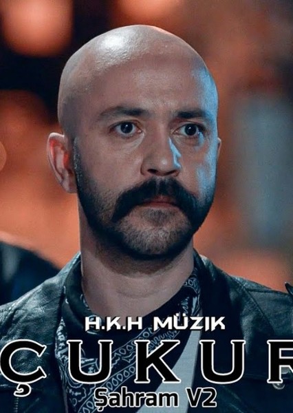 Sarp Akkaya photo