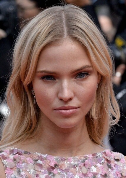 Sasha Luss