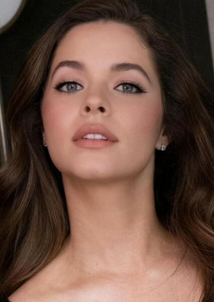 Sasha Pieterse photo