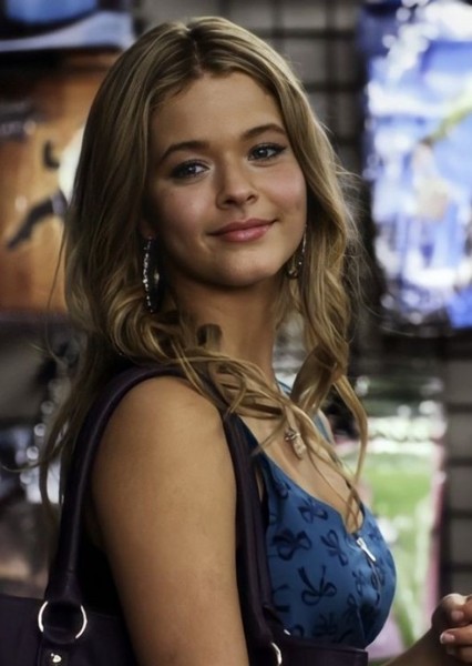 Sasha Pieterse photo