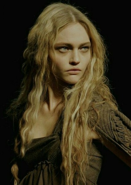 Sasha Pivovarova