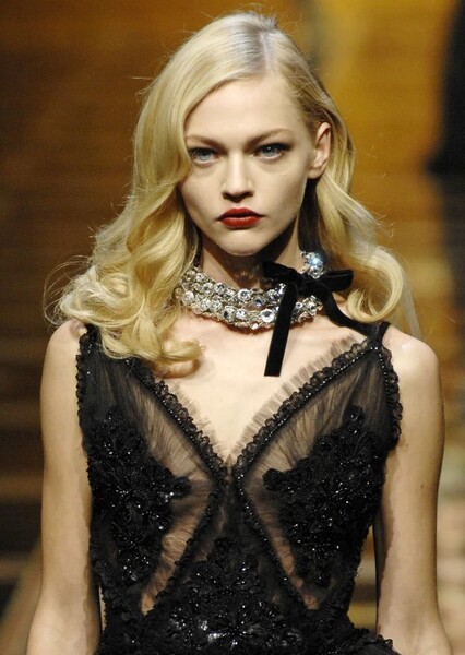 Sasha Pivovarova photo