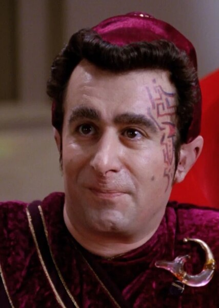Saul Rubinek photo