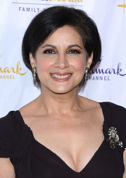 Saundra Santiago photo