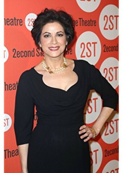 Saundra Santiago photo