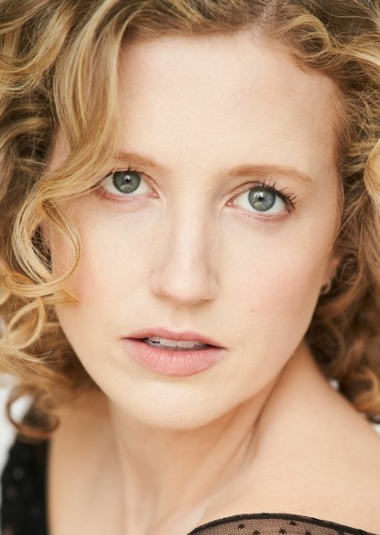 Savannah Brown photo