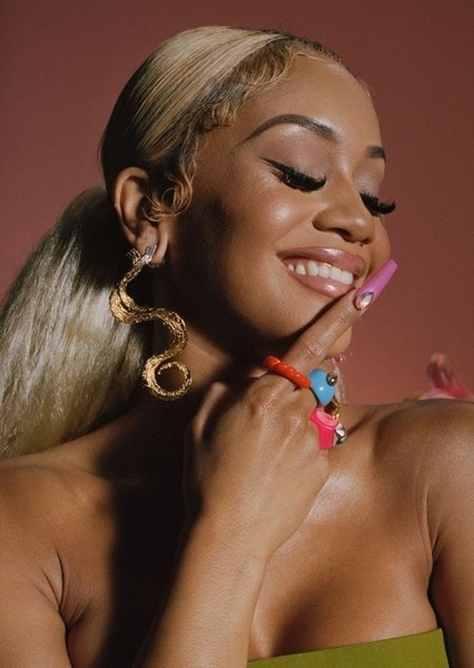 Saweetie photo