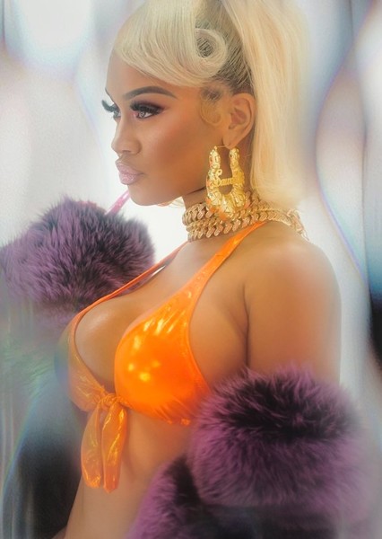 Saweetie photo