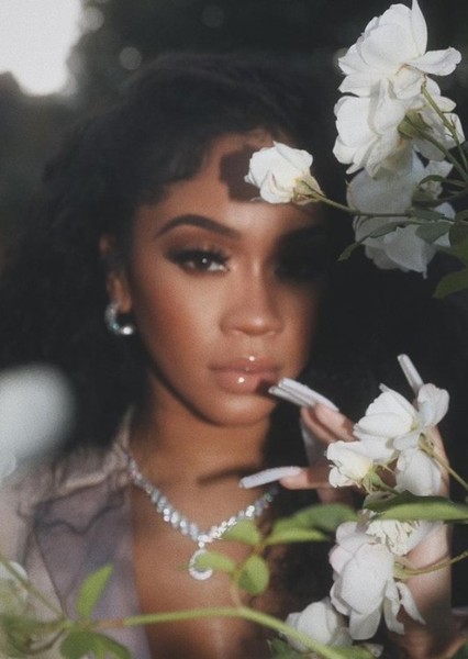 Saweetie photo