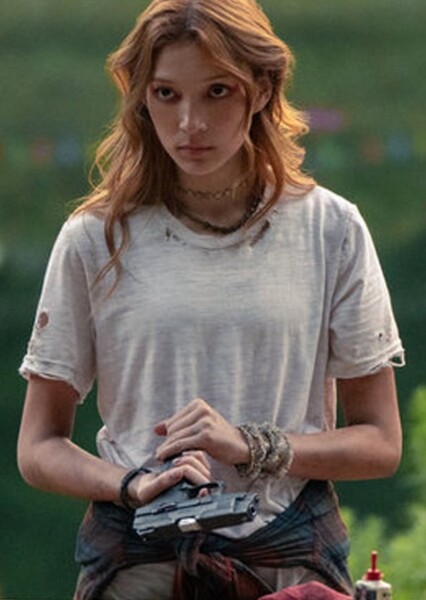 Saylor Curda photo