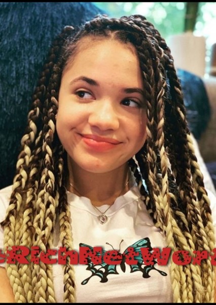 Scarlet Spencer photo