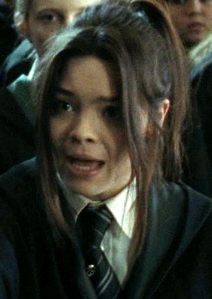 Scarlett Byrne photo