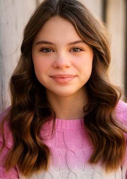 Scarlett Fernandez