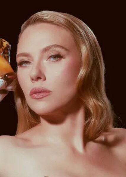 Scarlett Johansson photo