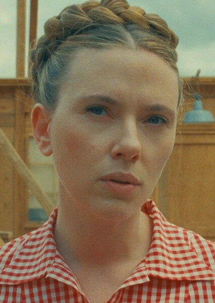 Scarlett Johansson photo