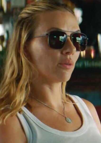 Scarlett Johansson photo
