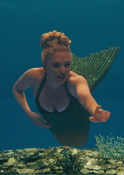 Scarlett Johansson photo