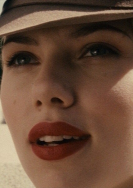 Scarlett Johansson photo