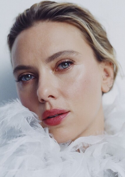 Scarlett Johansson photo