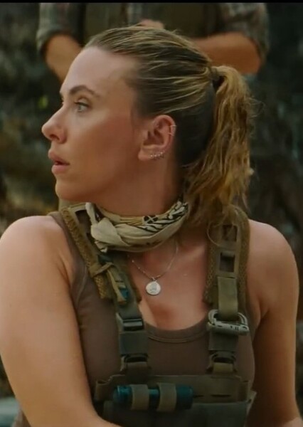 Scarlett Johansson photo