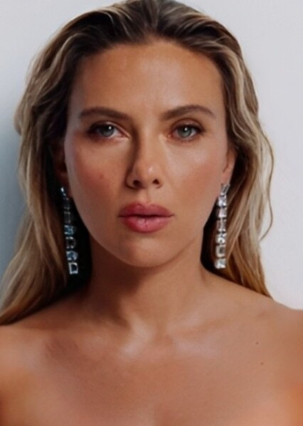 Scarlett Johansson photo