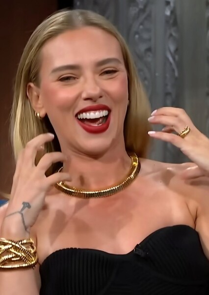 Scarlett Johansson photo