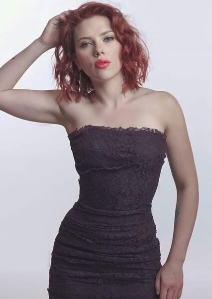 Scarlett Johansson photo