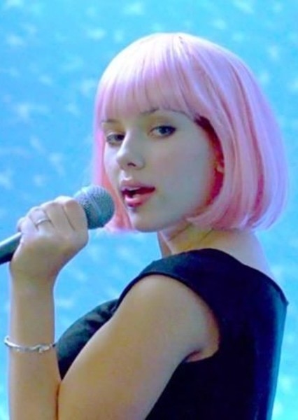 Scarlett Johansson photo