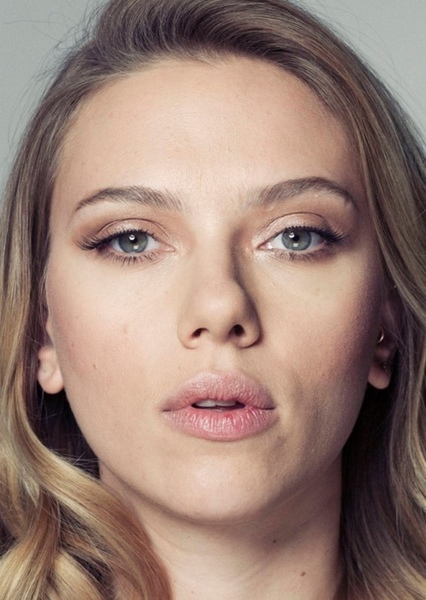 Scarlett Johansson photo