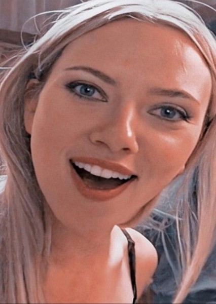 Scarlett Johansson photo