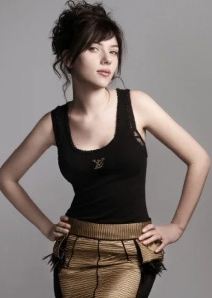 Scarlett Johansson photo