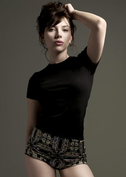 Scarlett Johansson photo