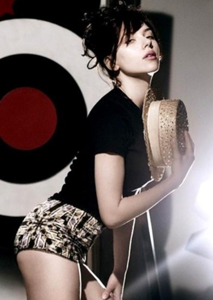 Scarlett Johansson photo
