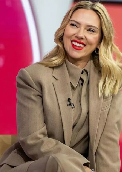 Scarlett Johansson photo