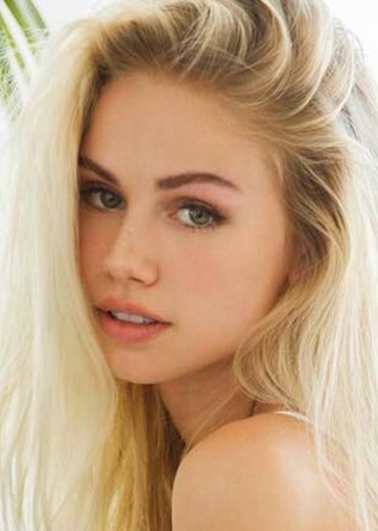 Scarlett Leithold photo