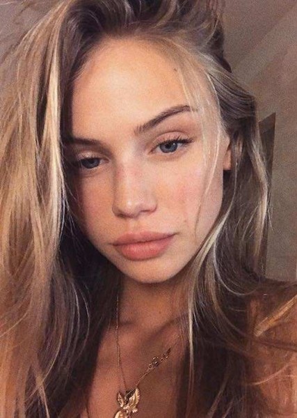 Scarlett Leithold photo