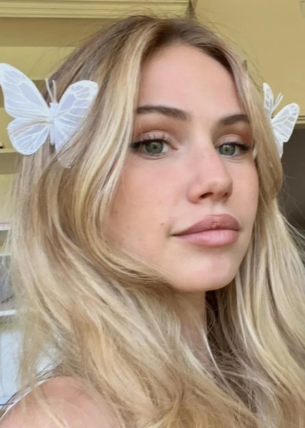 Scarlett Leithold photo