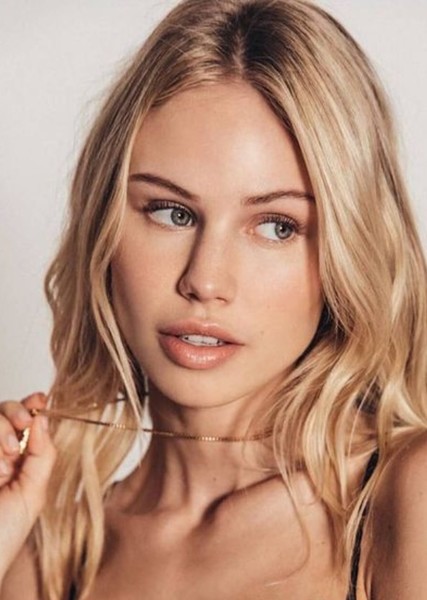 Scarlett Leithold photo