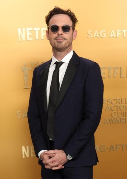 Scoot McNairy photo