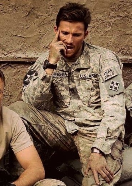 Scott Eastwood photo